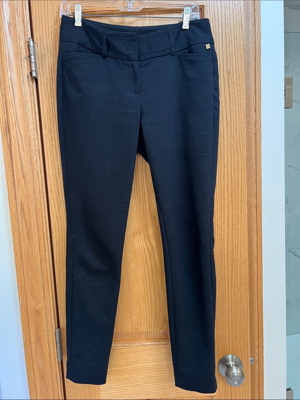 Ivanka Trump black long pants